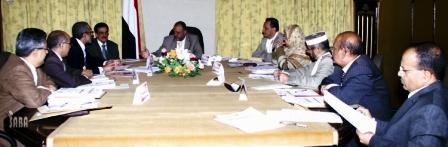 الحكيمي يترأس اجتماع اللجنة العليا للانتخابات والاستفتاء أمس